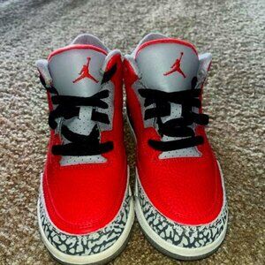 Jordan 3 Retro SE Fire Red (GS)